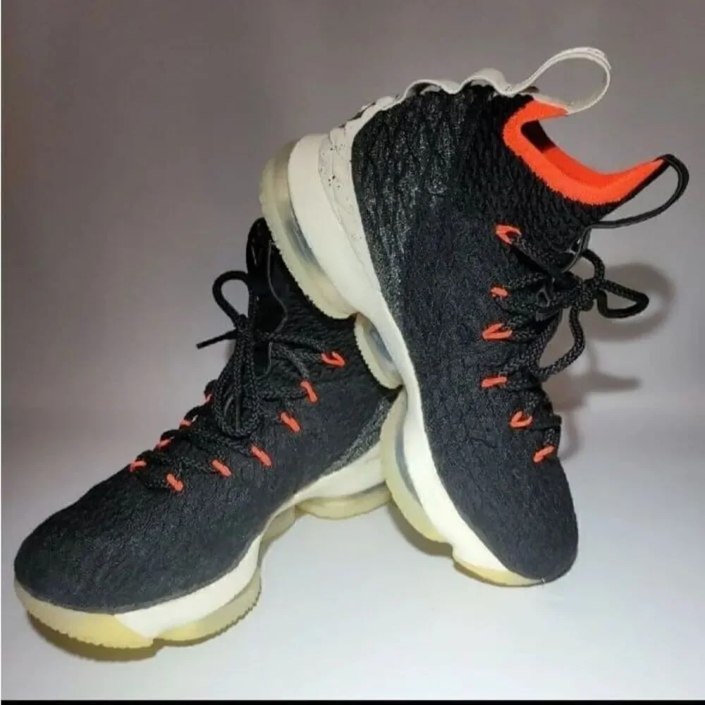 Nike Lebron XV 15 